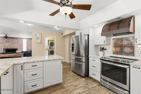$650,000 | 2118 East Pebble Beach Drive, Tempe, AZ 85282