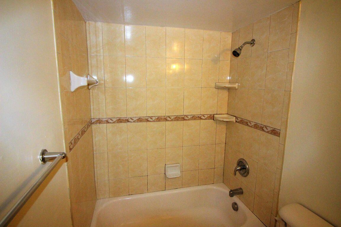 8801 West Sample Road, Unit 11 Coral Springs, FL 33065 - Photo 18 of 25 bathroom w 2