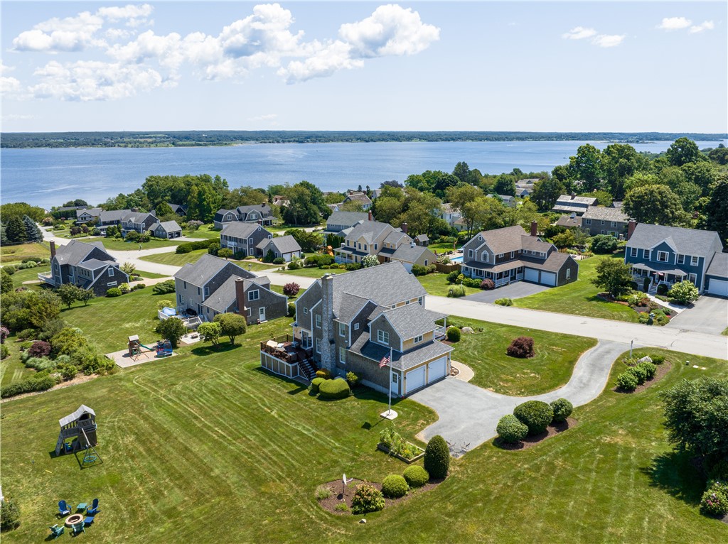 51 Prospect Farm Road Portsmouth, RI 02871 - Photo 3 of 40 Gallery Image 3
