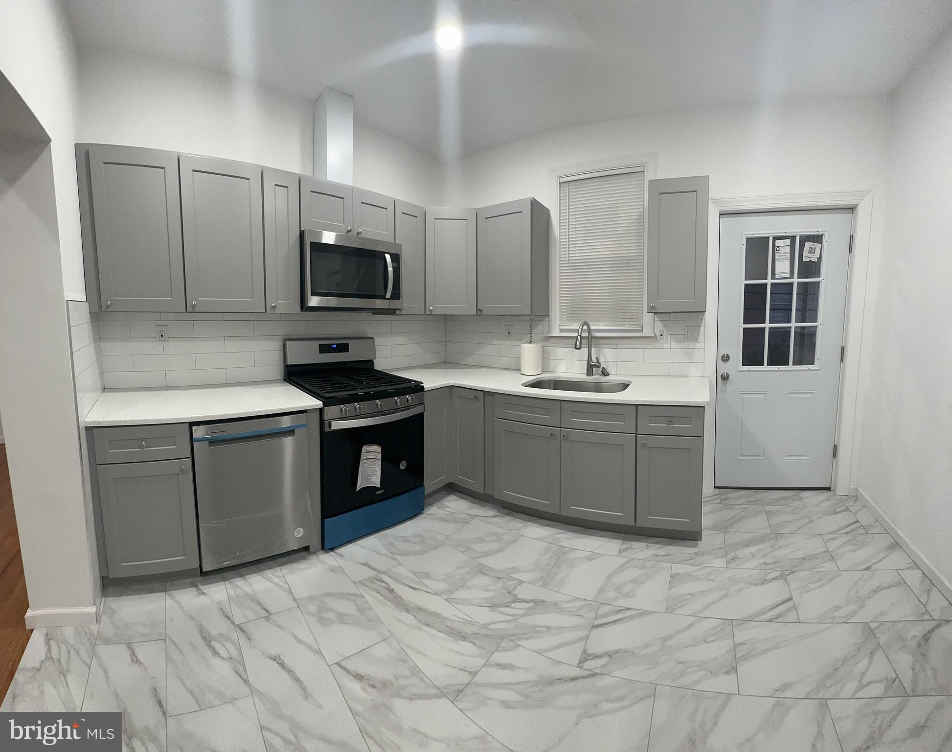 5004 Duffield Street Philadelphia, PA 19124 - Photo 14 of 38 Gallery Image 14