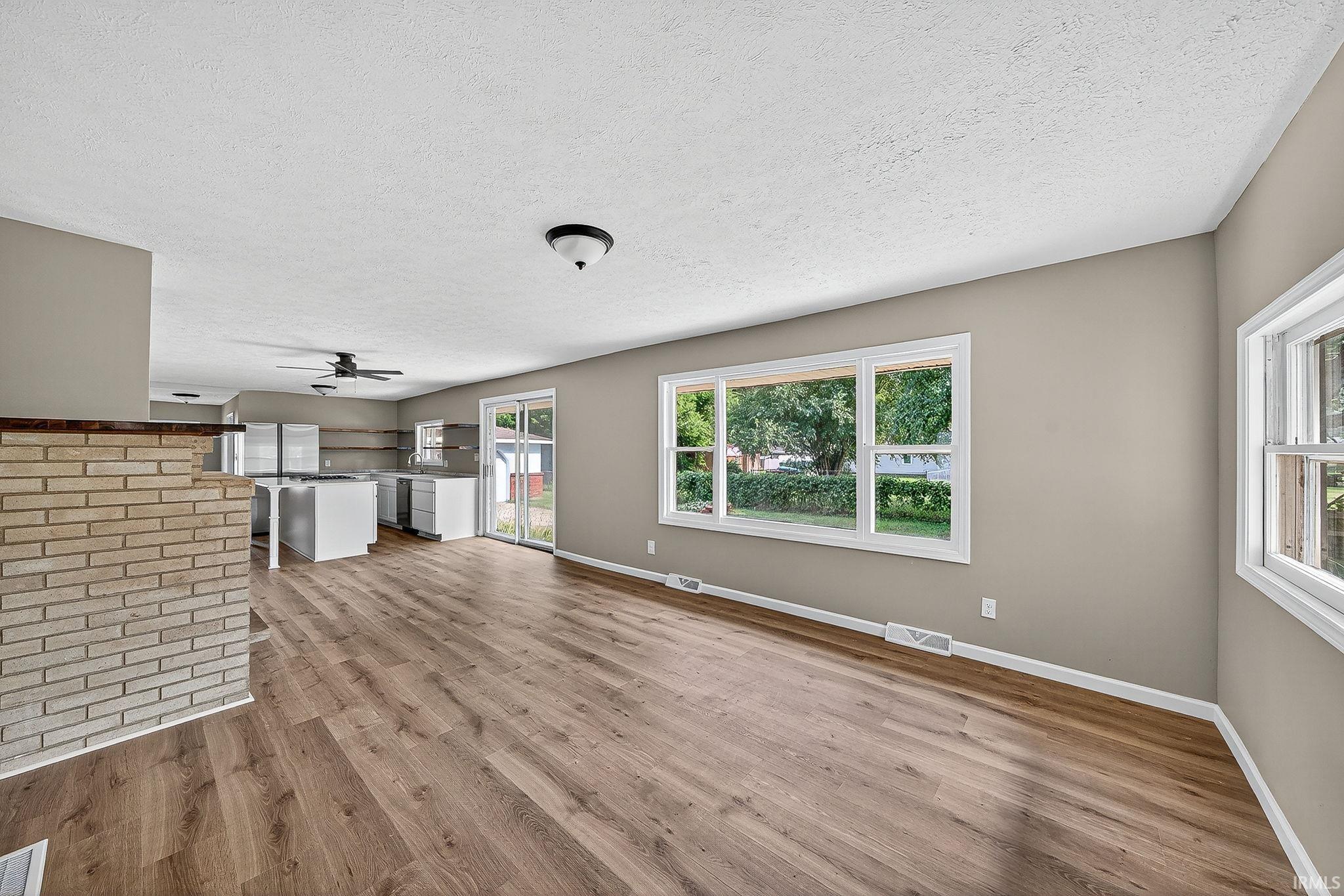 56904 Sundown Road South Bend, IN 46619 - Photo 3 of 26 Gallery Image 3