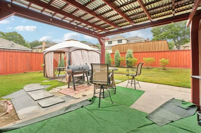 $2,195 | 634 Rickey Canyon Avenue, DeSoto, TX 75115