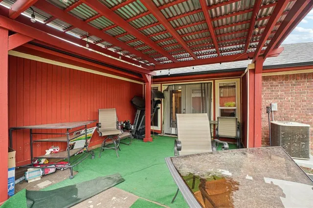 $2,195 | 634 Rickey Canyon Avenue, DeSoto, TX 75115