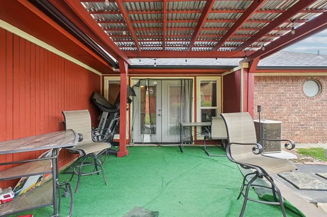 $2,195 | 634 Rickey Canyon Avenue, DeSoto, TX 75115