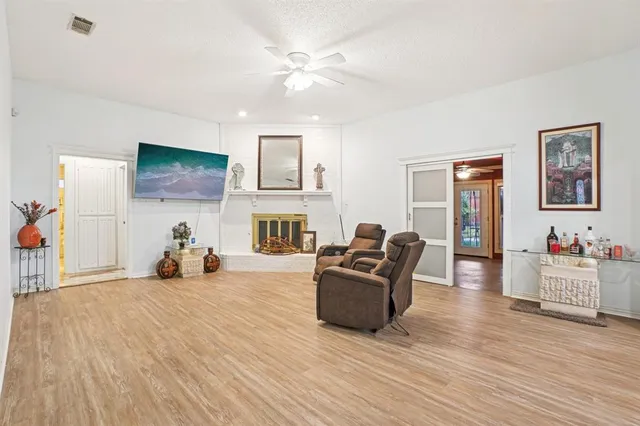 $2,195 | 634 Rickey Canyon Avenue, DeSoto, TX 75115