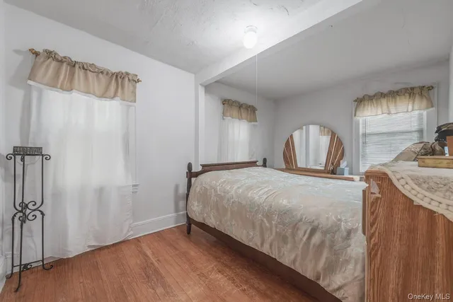 $775,000 | 555 North 1st Street, New Hyde Park, NY 11001