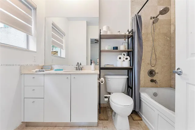 $349,900 | 2100 Van Buren Street, Unit 102, Hollywood, FL 33020