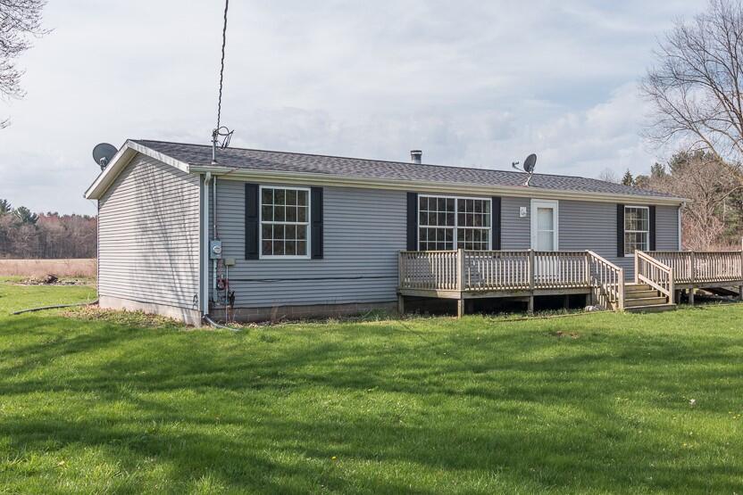 53573 92nd Avenue Decatur, MI 49045 - Photo 2 of 36 Front a