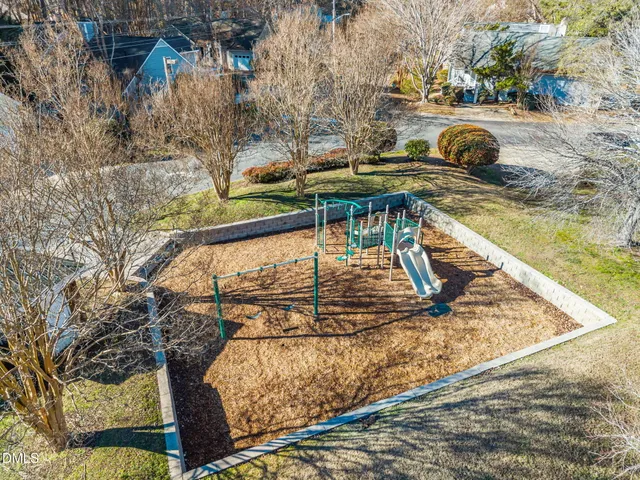 $299,900 | 105 Riverbirch Point, Carrboro, NC 27510