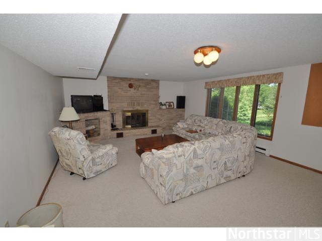 4546 Oak Chase Road Eagan, MN 55123 - Photo 11 of 18 Gallery Image 11