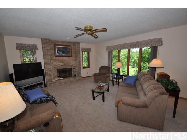 4546 Oak Chase Road Eagan, MN 55123 - Photo 8 of 18 Gallery Image 8