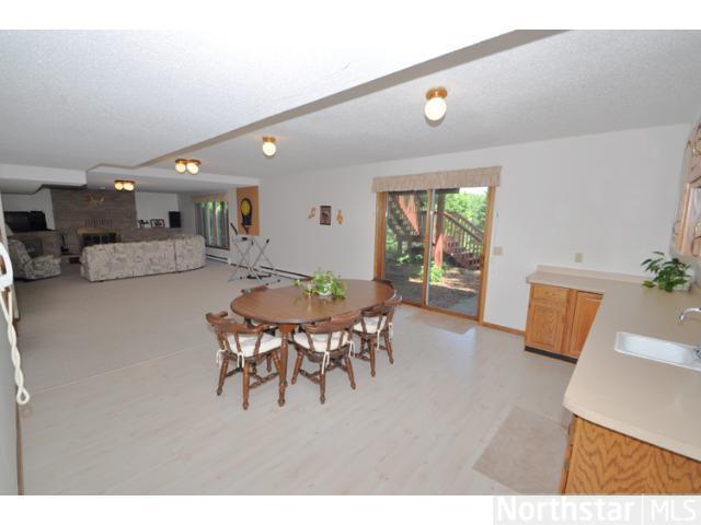 4546 Oak Chase Road Eagan, MN 55123 - Photo 10 of 18 Gallery Image 10