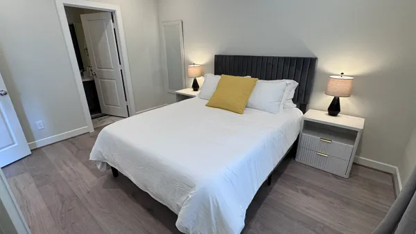 a close up view of a washer and dryer