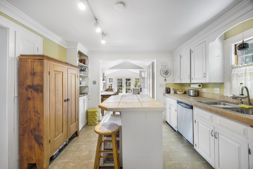 12 Rolfe's Lane Newbury, MA 01951 - Photo 12 of 30