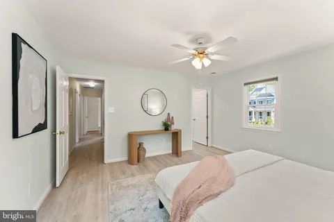 $1,285,000 | 9719 Cinnamon Creek Drive, Vienna, VA 22182