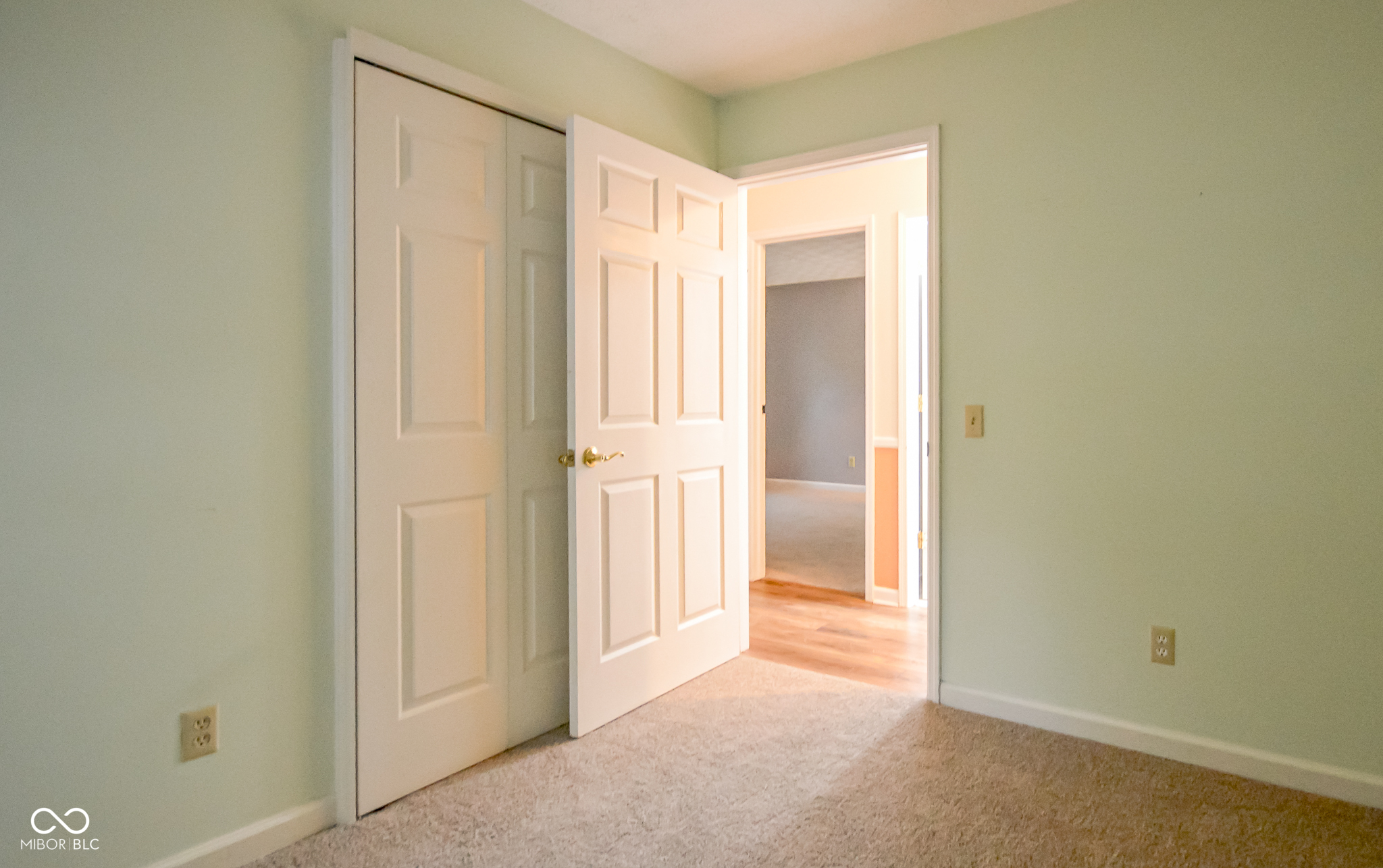 4022 East Stop 10 Road Indianapolis, IN 46237 - Photo 20 of 31