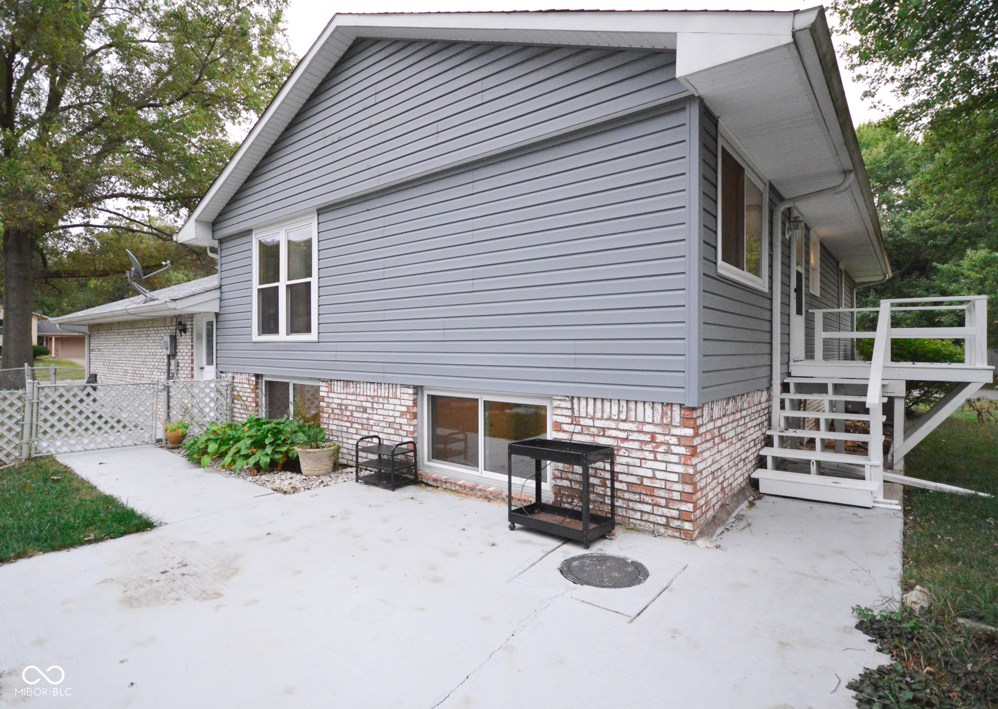 4022 East Stop 10 Road Indianapolis, IN 46237 - Photo 28 of 31