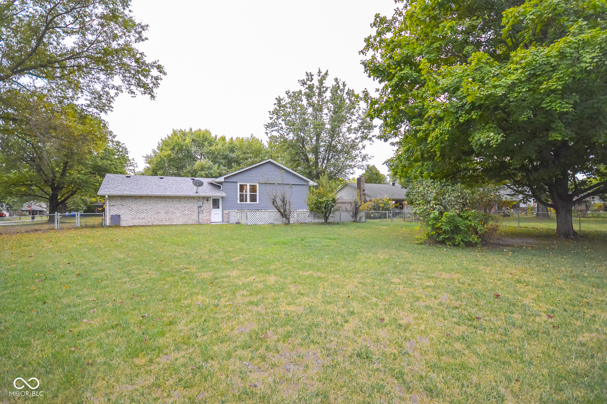 4022 East Stop 10 Road Indianapolis, IN 46237 - Photo 30 of 31