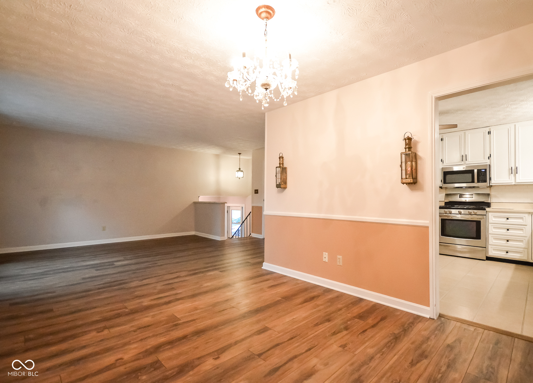 4022 East Stop 10 Road Indianapolis, IN 46237 - Photo 7 of 31