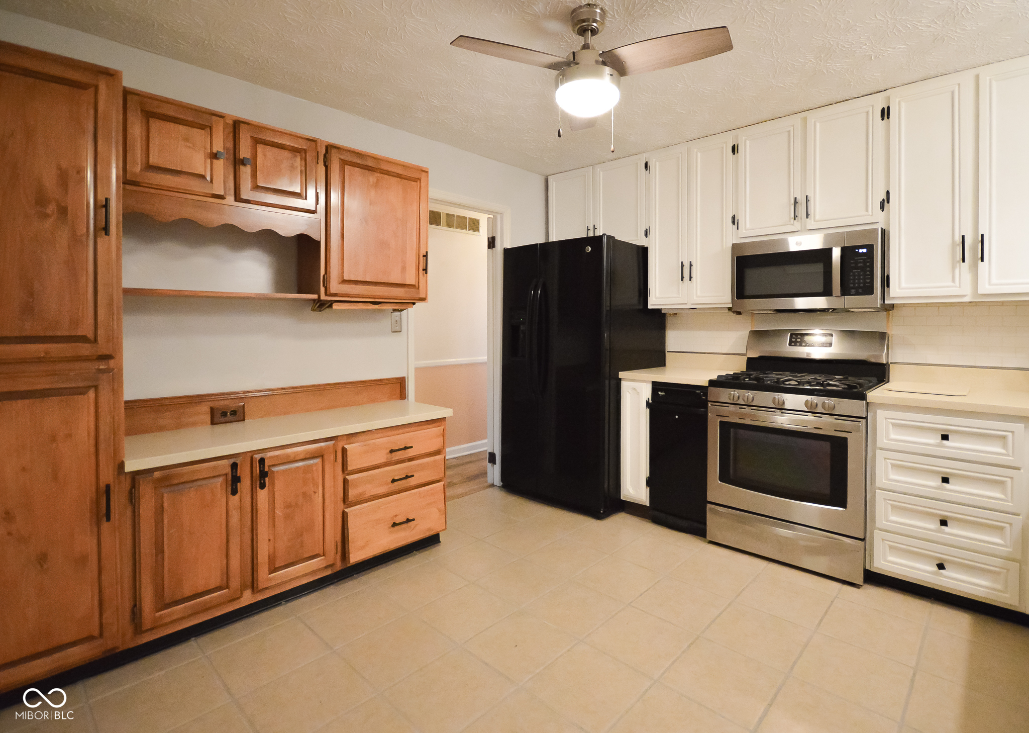 4022 East Stop 10 Road Indianapolis, IN 46237 - Photo 10 of 31