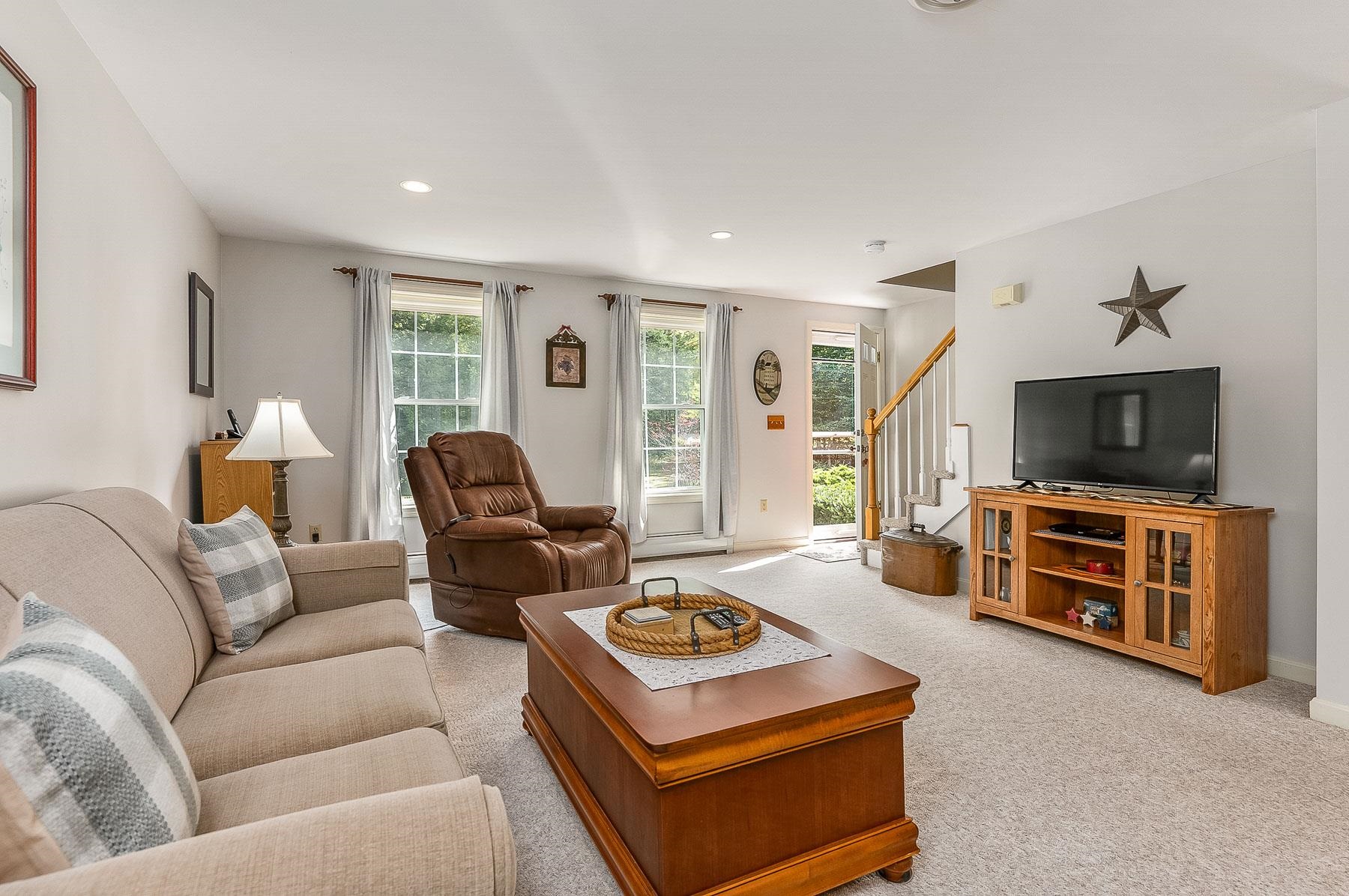 68 Tamarack Road Lee, NH 03861 - Photo 14 of 36