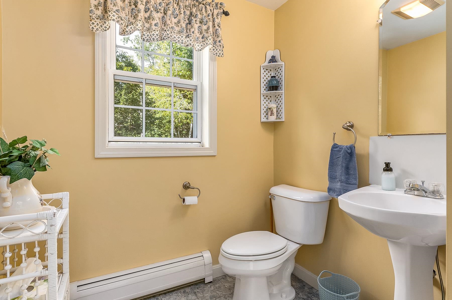 68 Tamarack Road Lee, NH 03861 - Photo 8 of 36