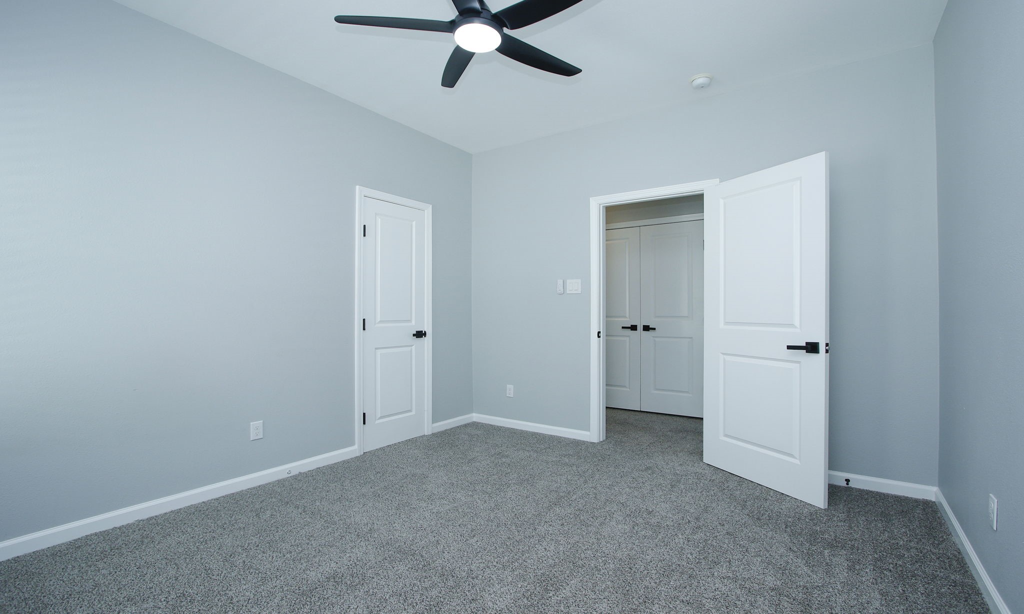 4337 Faulkner Street Houston, TX 77021 - Photo 26 of 39 a view of an empty room