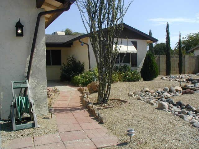2140 West Utopia Road Phoenix, AZ 85027 - Photo 1 of 6 Primary Photo