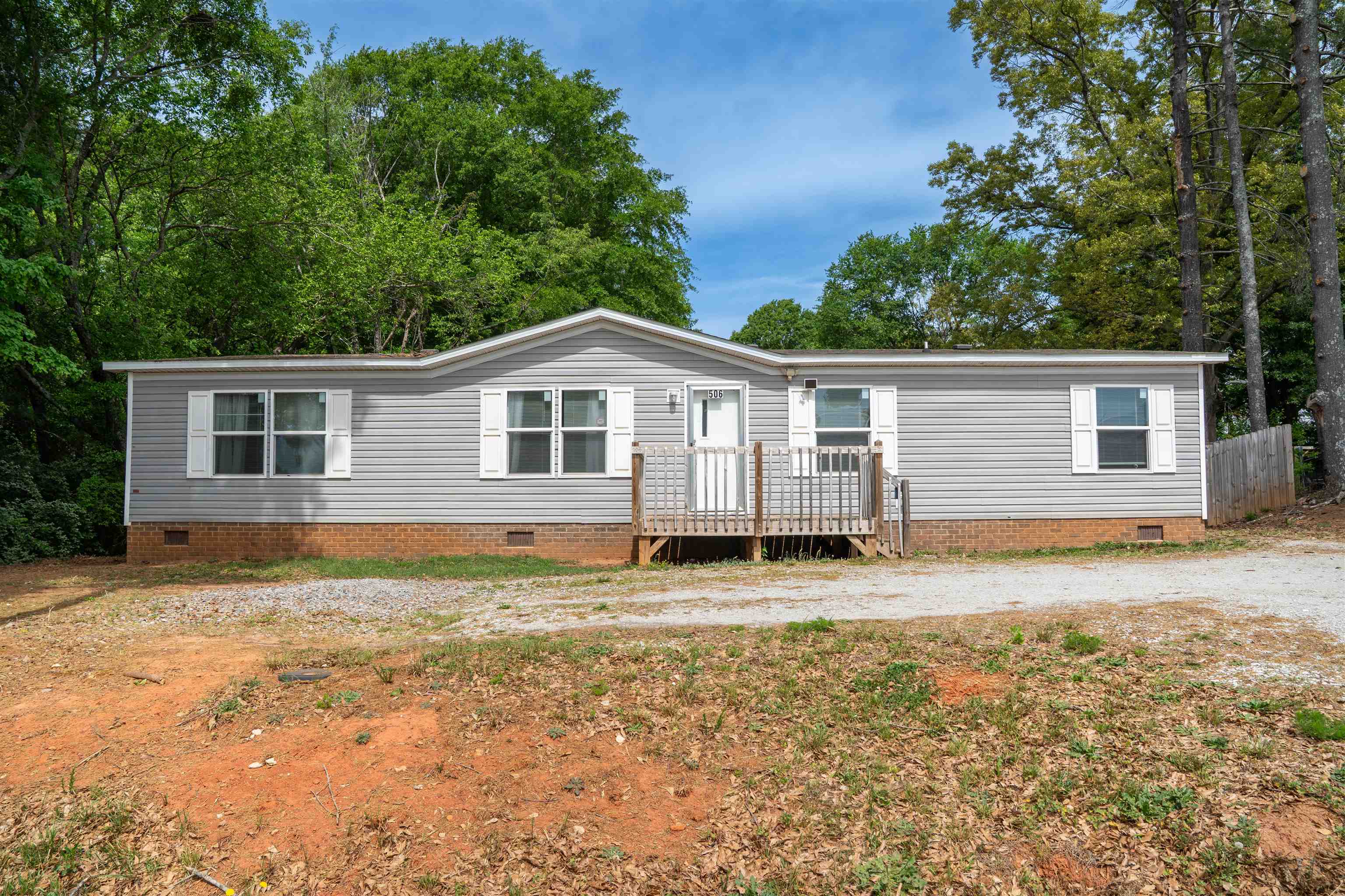 506 West Manning Street Chesnee, SC 29323 - Photo 34 of 47