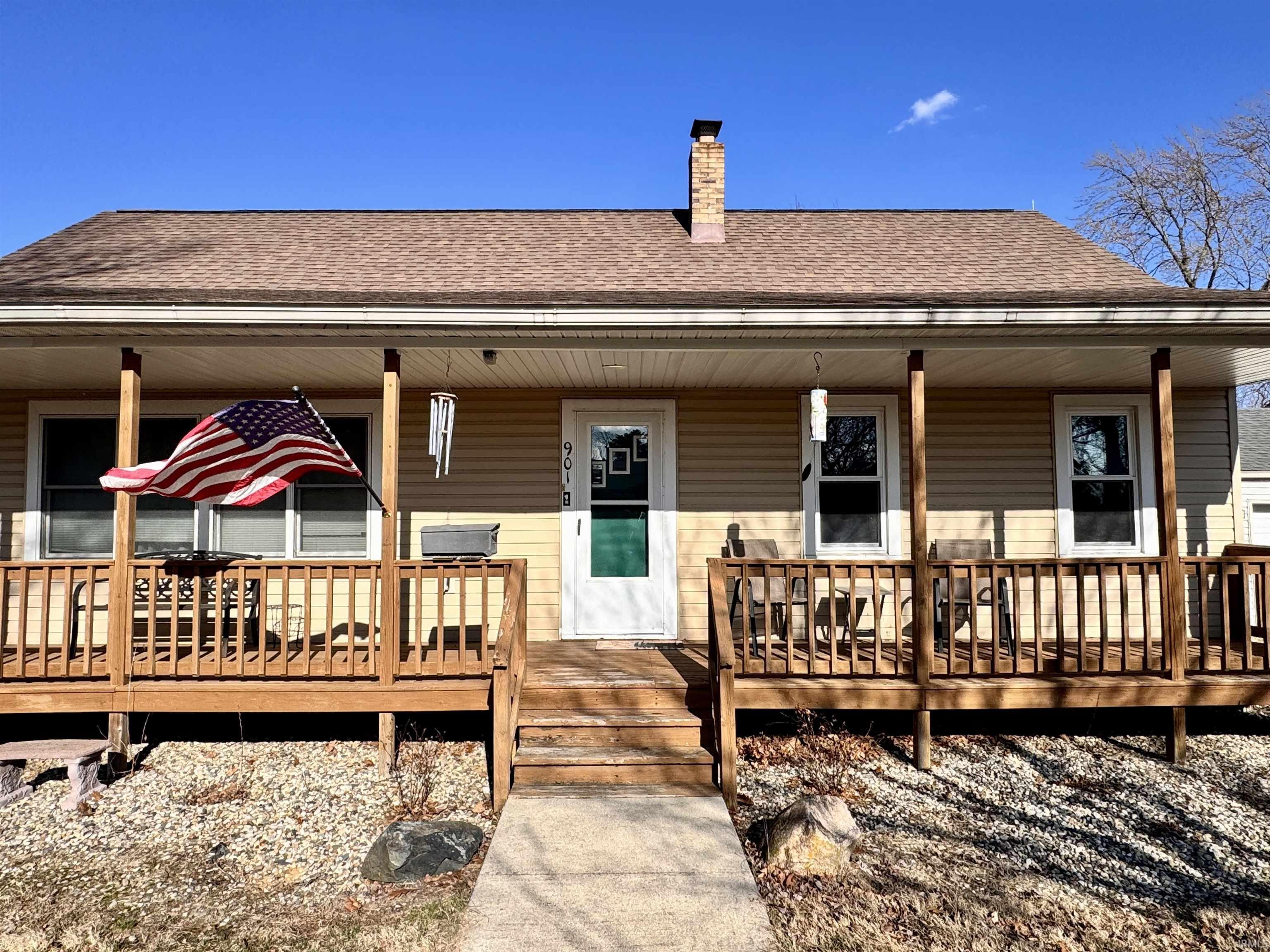 901 South Market Street Winamac, IN 46996 - Photo 7 of 36