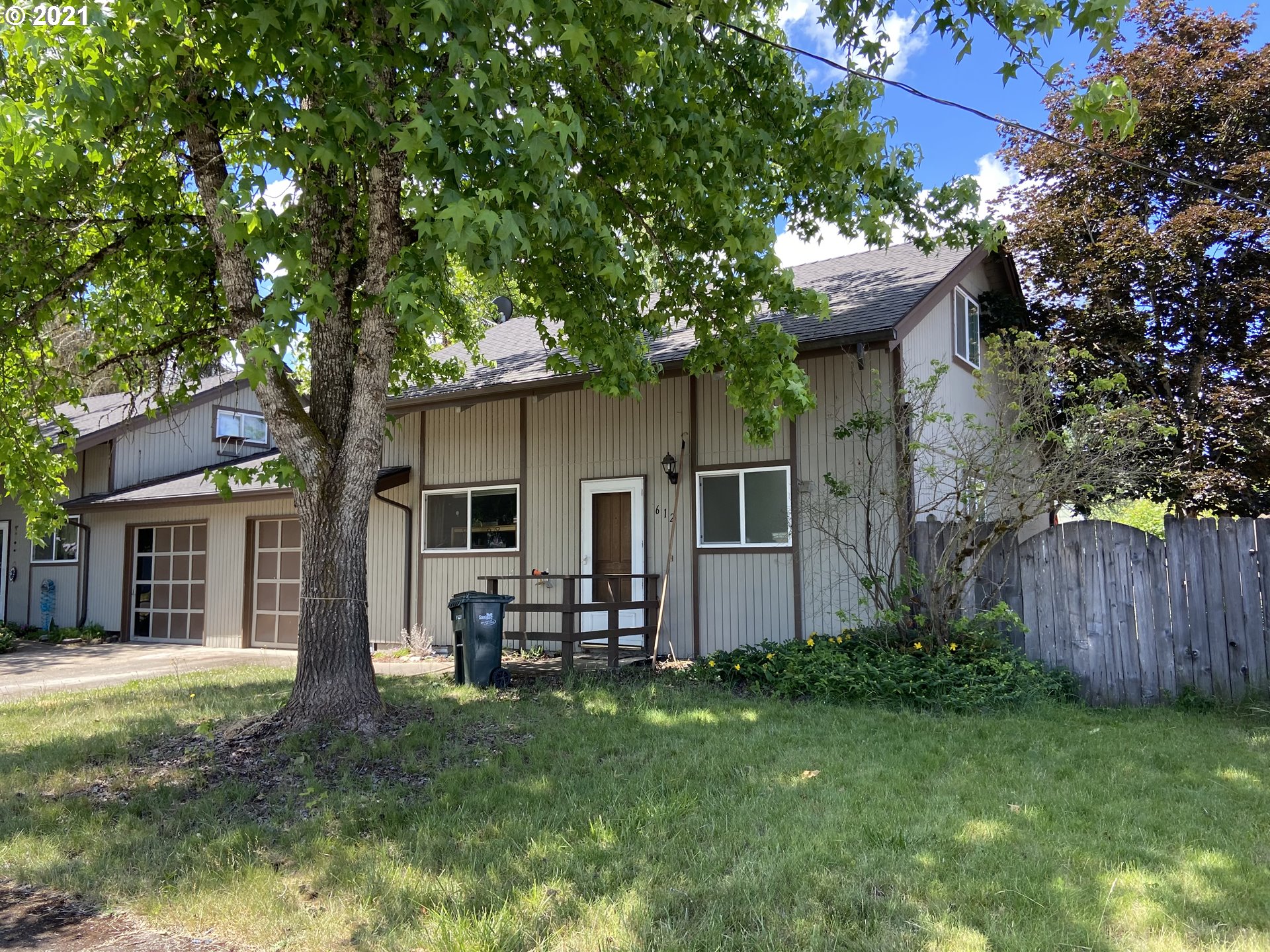608 53rd Street Springfield, OR 97478 - Photo 1 of 19