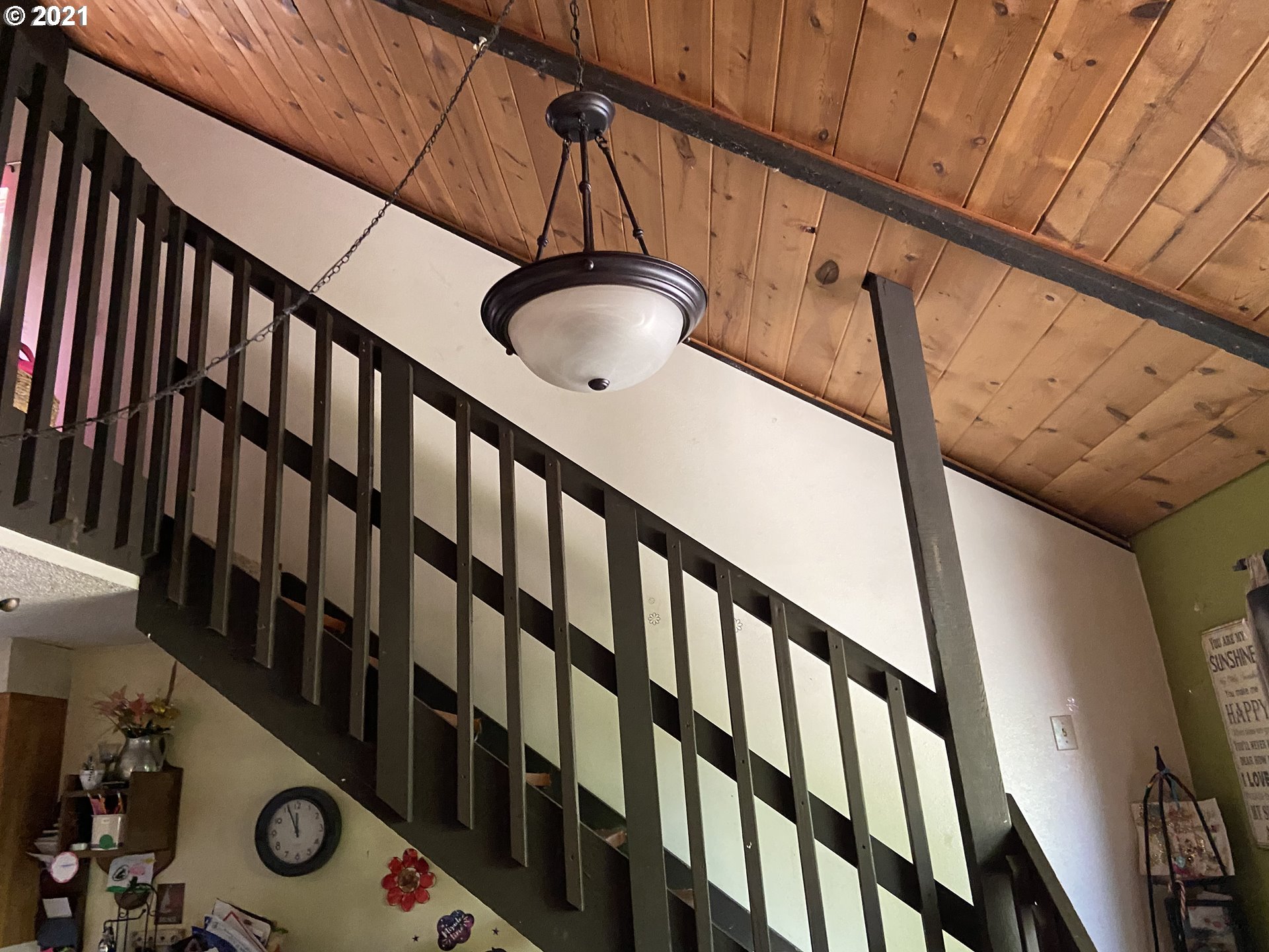 608 53rd Street Springfield, OR 97478 - Photo 10 of 19