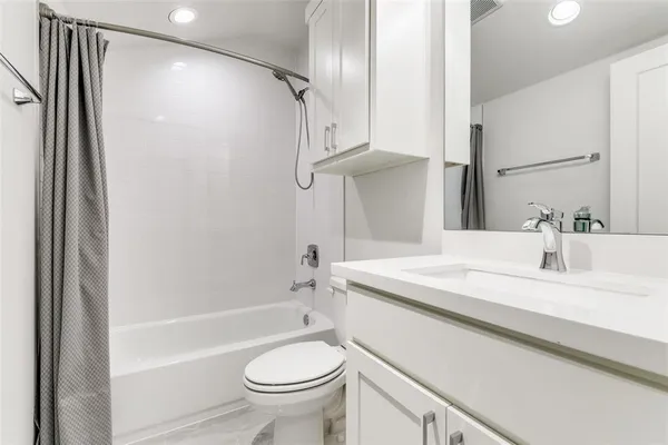$10,000 | 4338 Emerson Avenue, University Park, TX 75205