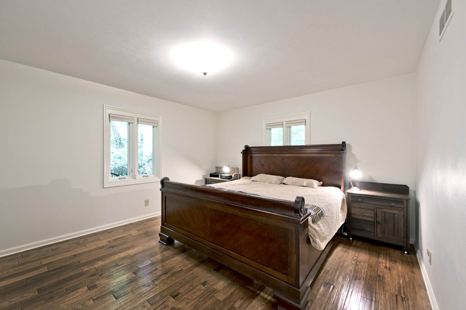 5042 Fall Creek Road Indianapolis, IN 46220 - Photo 24 of 58