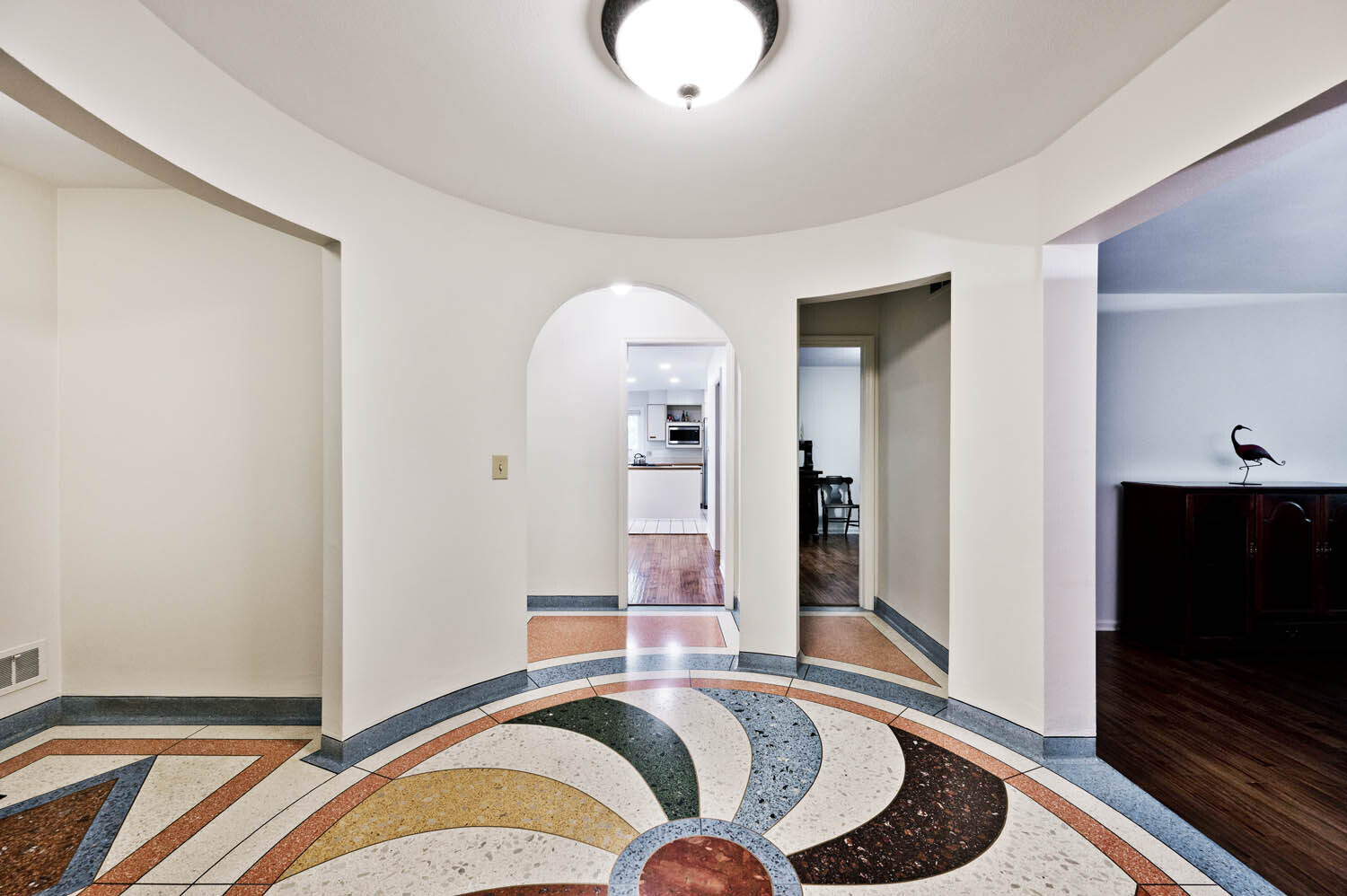 5042 Fall Creek Road Indianapolis, IN 46220 - Photo 9 of 58