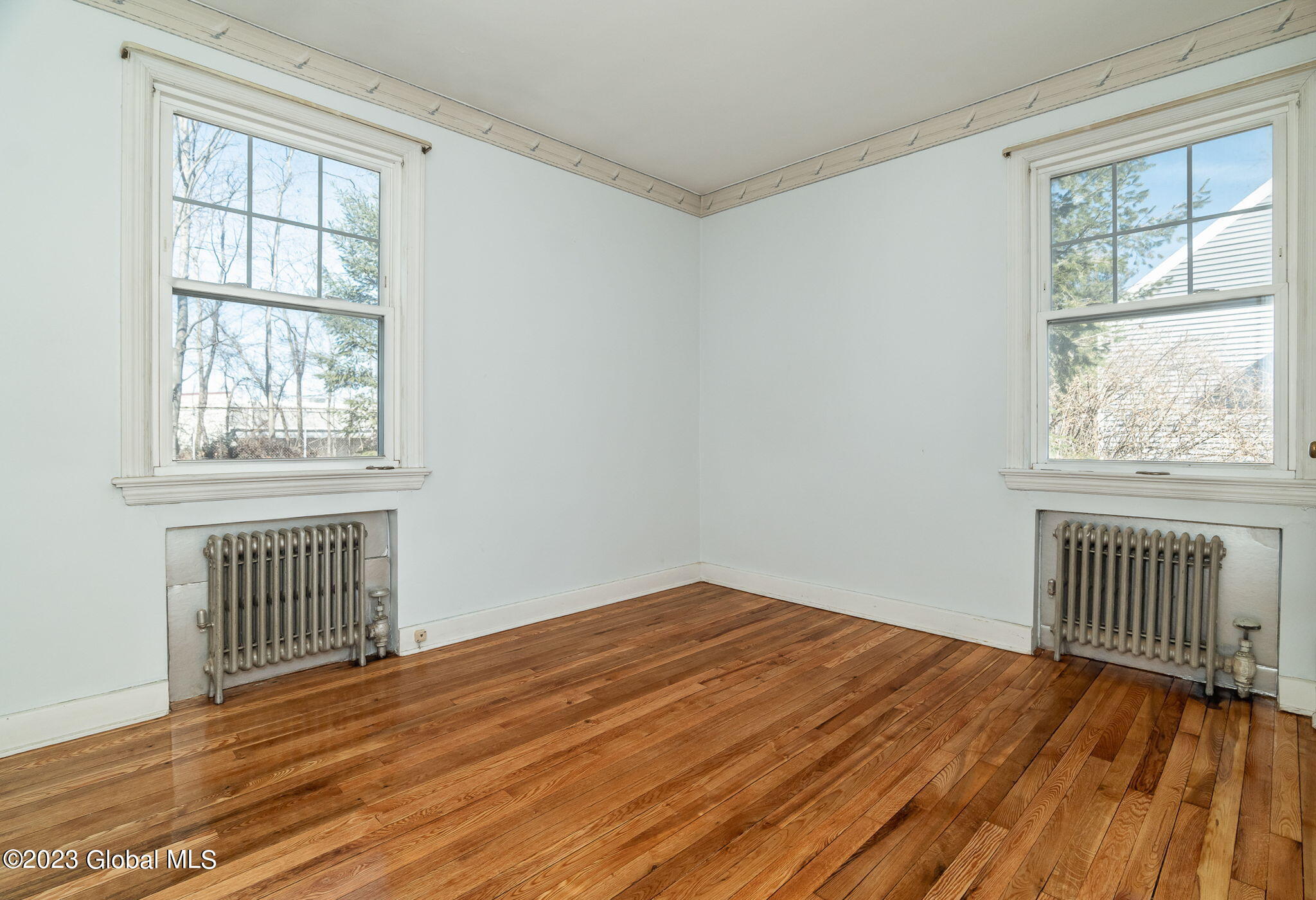 2016 Pyle Road Rotterdam, NY 12303 - Photo 13 of 36 13-web-or-mls-2016PyleRd-13