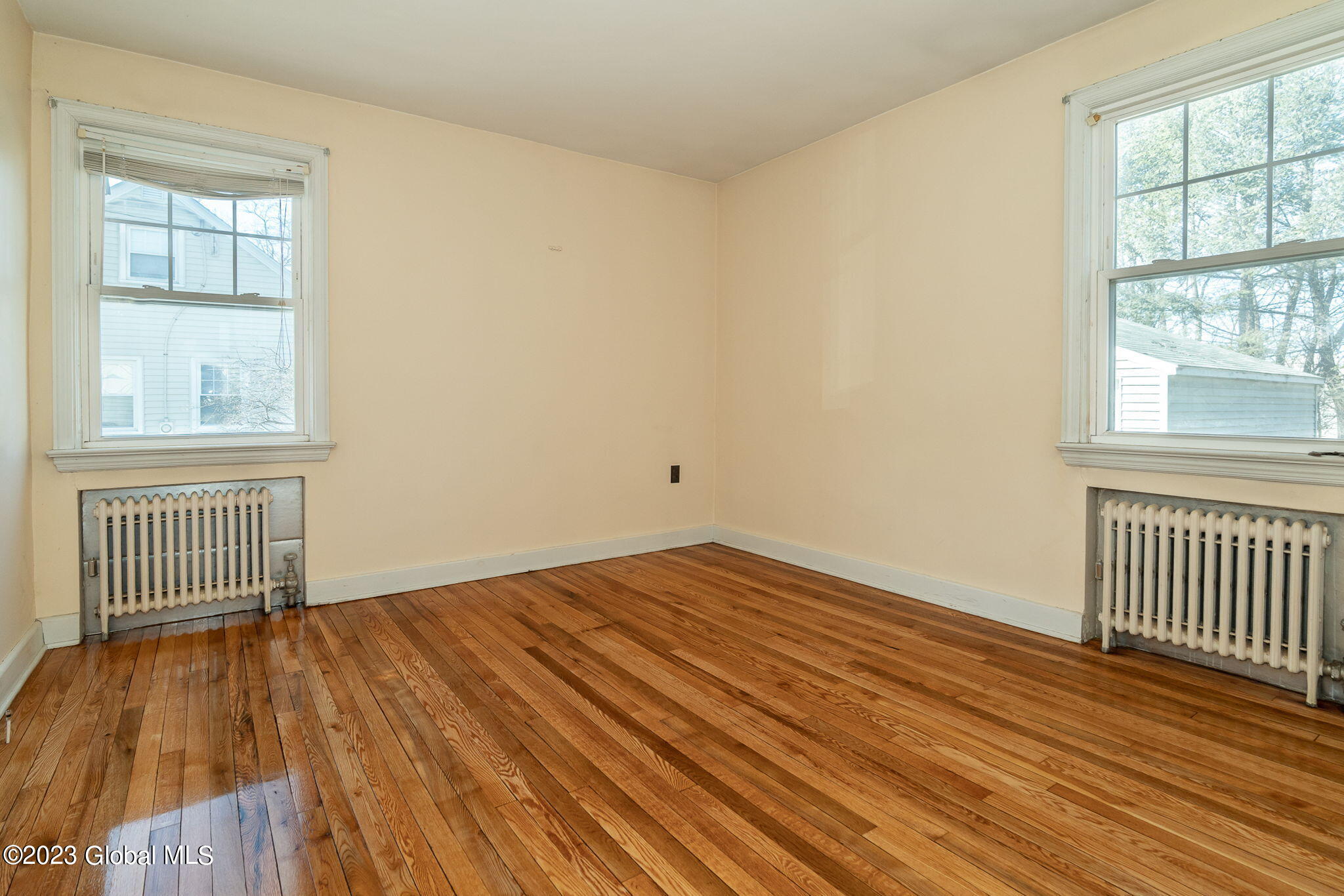 2016 Pyle Road Rotterdam, NY 12303 - Photo 20 of 36 20-web-or-mls-2016PyleRd-20