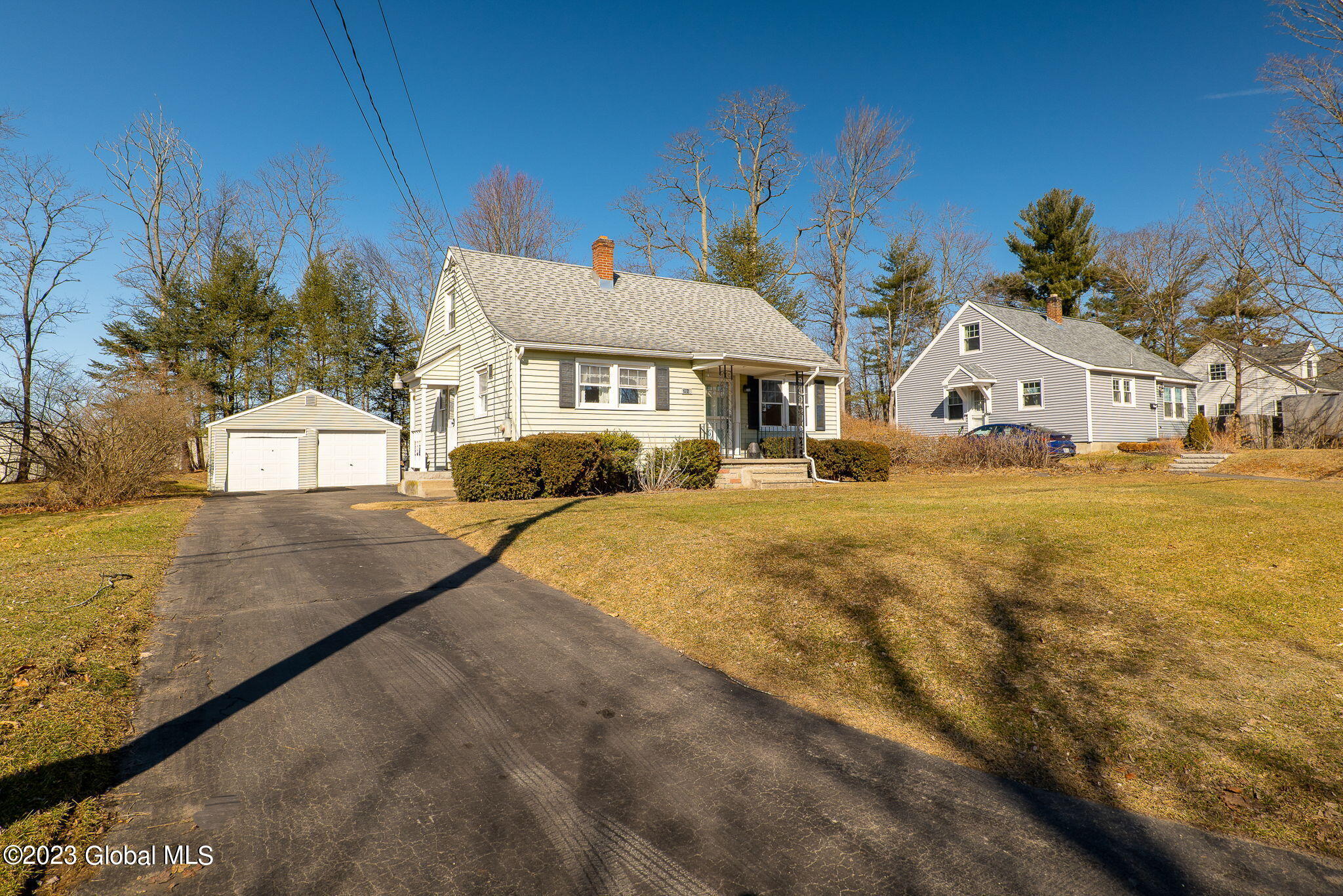 2016 Pyle Road Rotterdam, NY 12303 - Photo 2 of 36 2-web-or-mls-2016PyleRd-2