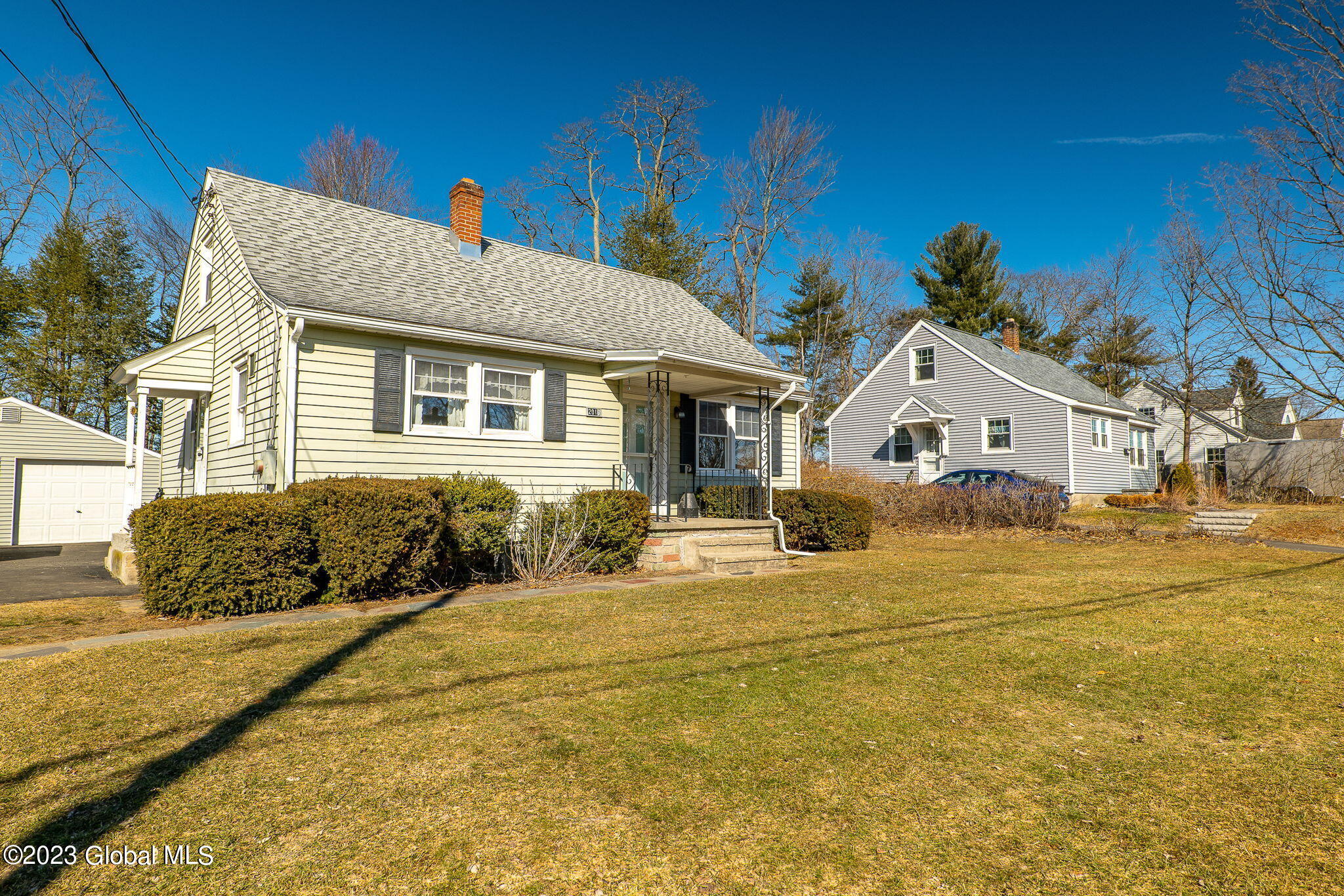 2016 Pyle Road Rotterdam, NY 12303 - Photo 3 of 36 3-web-or-mls-2016PyleRd-3