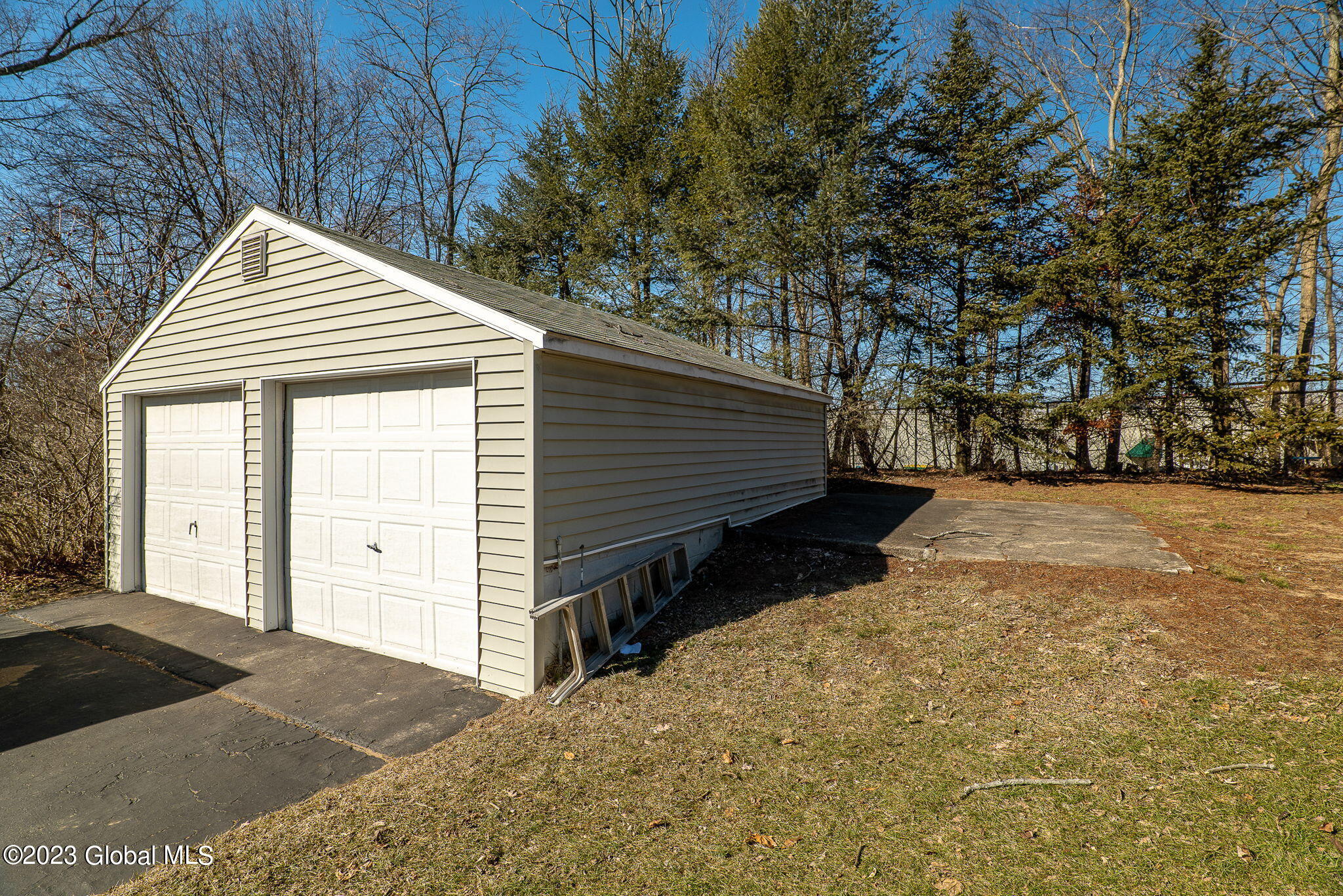 2016 Pyle Road Rotterdam, NY 12303 - Photo 35 of 36 35-web-or-mls-2016PyleRd-35