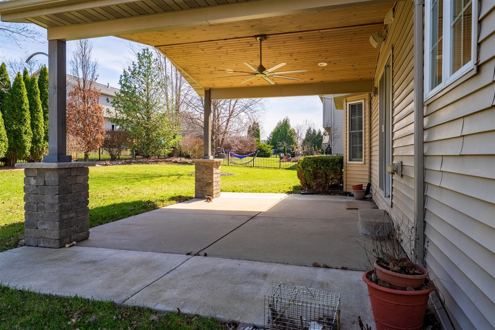 2510 Crooked Creek Road Bloomington, IL 61705 - Photo 2 of 29