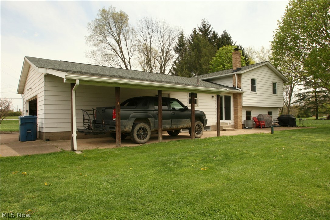 2284 Pickle Road Akron, OH 44312 - Photo 30 of 35