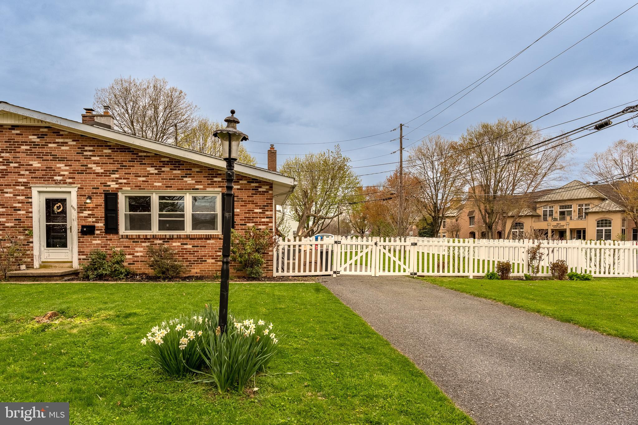 400 West Marion Street Lititz, PA 17543 - Photo 1 of 32 Gallery Image 1
