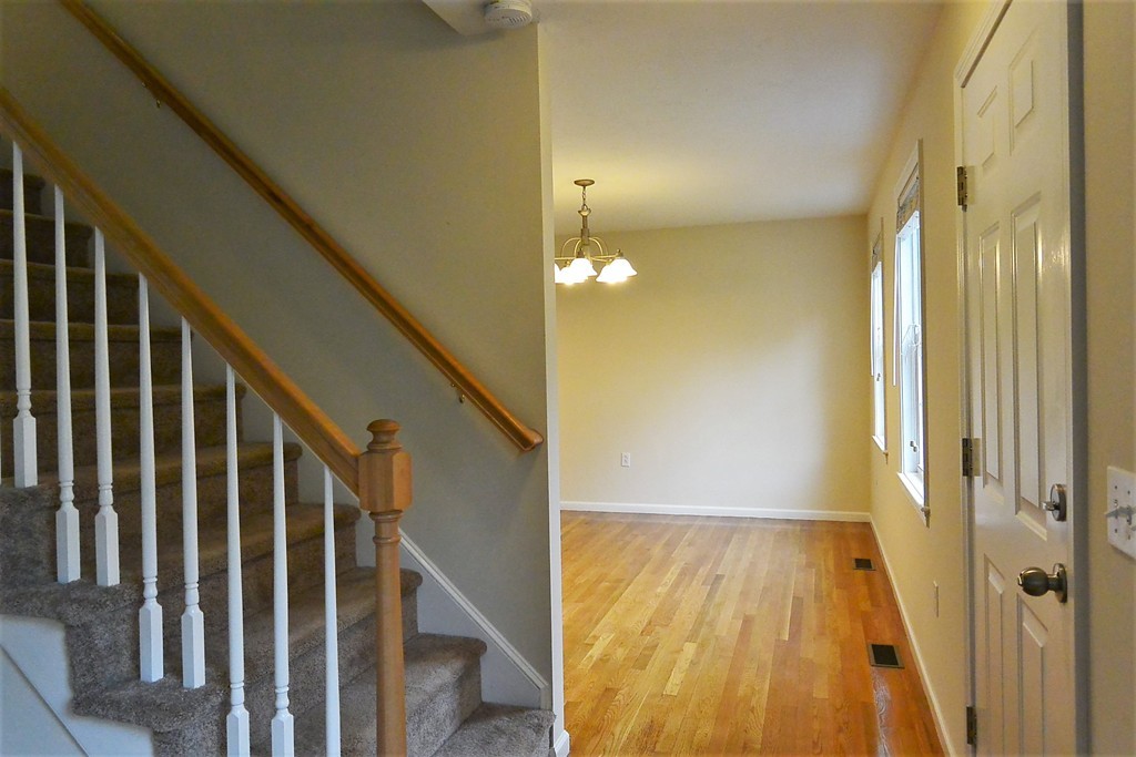 25 Woodlawn Road Randolph, MA 02368 - Photo 15 of 27 Gallery Image 15