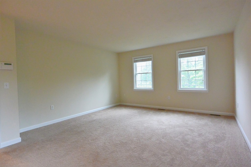 25 Woodlawn Road Randolph, MA 02368 - Photo 20 of 27 Gallery Image 20