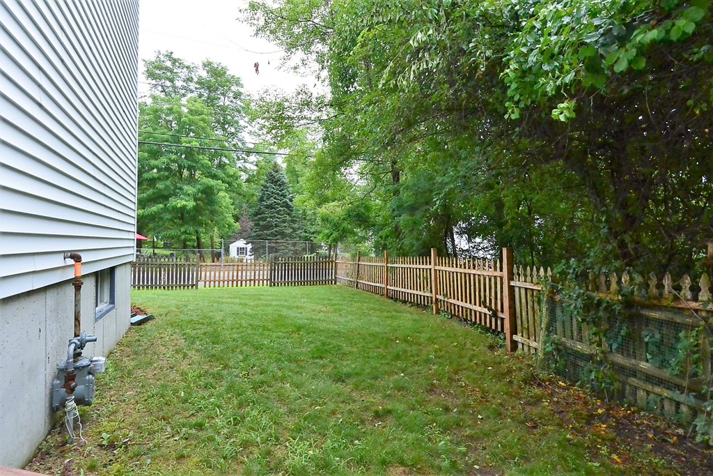 25 Woodlawn Road Randolph, MA 02368 - Photo 25 of 27 Gallery Image 25