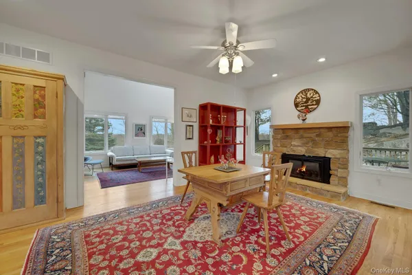 $1,299,000 | 8 Justine Court, Briarcliff Manor, NY 10510