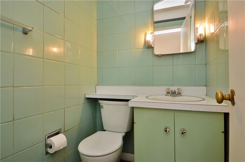 986 Ridge Road Ambridge, PA 15003 - Photo 22 of 37