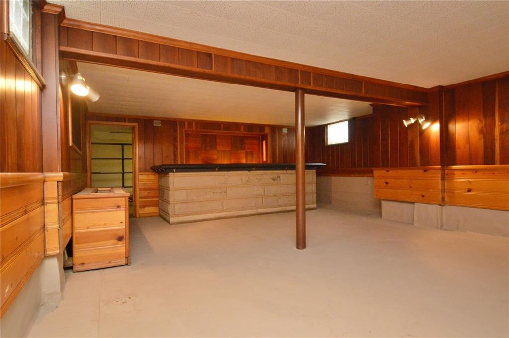 986 Ridge Road Ambridge, PA 15003 - Photo 26 of 37