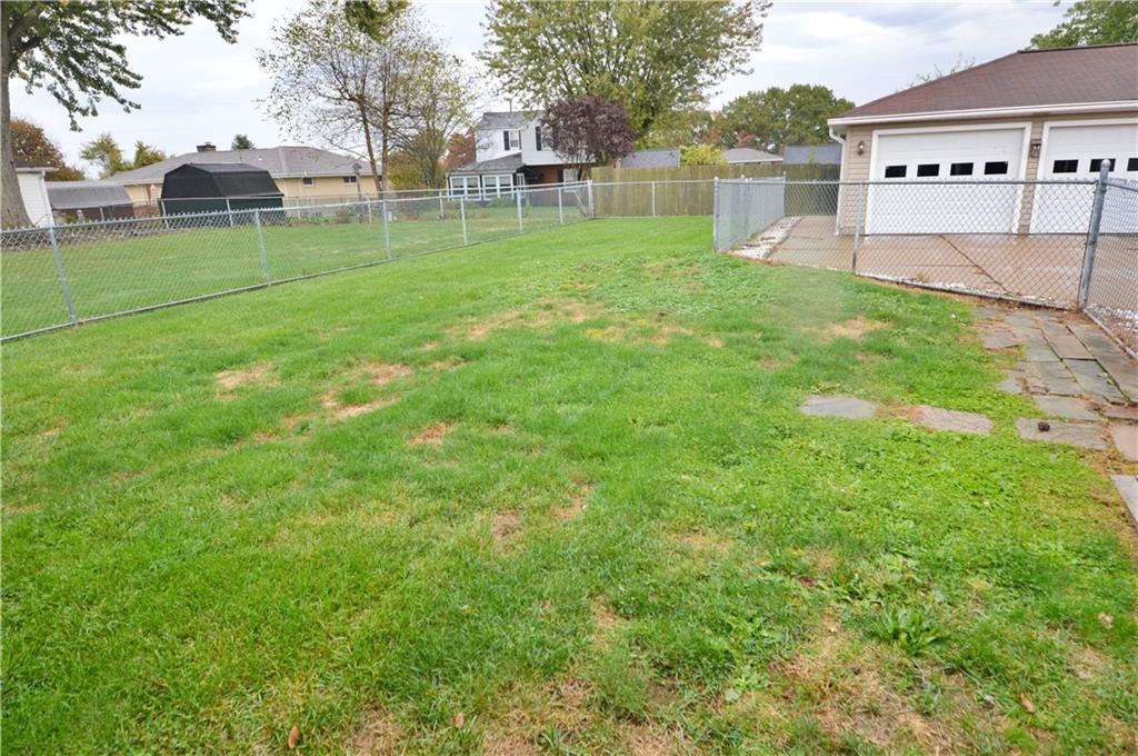 986 Ridge Road Ambridge, PA 15003 - Photo 35 of 37